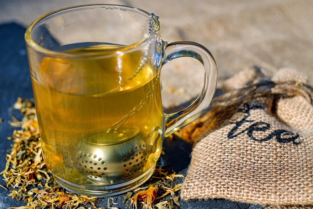 2 drinks that could be affecting your skin texture, according to dietitians