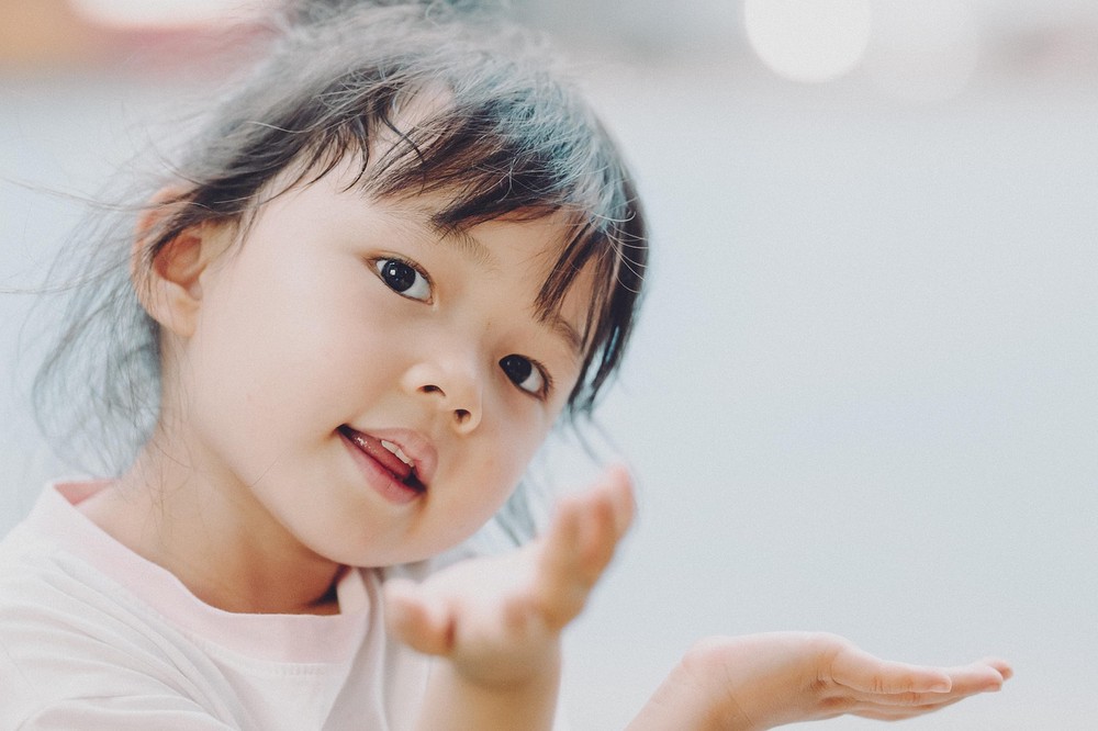 5 common triggers that reactivate childhood trauma in everyday situations