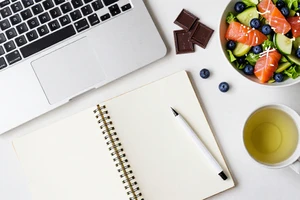 5 Foods That Can Help Calm Workplace Stress and Anxiety