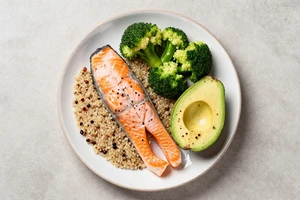 How your dinner plate can support your stress response