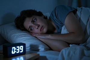 3 subtle warning signs your sleep habits are worsening daily stress