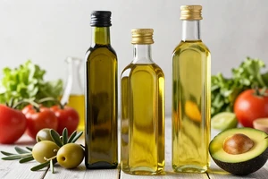 The best and worst cooking oils for cholesterol, according to dietitians