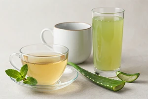 What to Drink for Calmer Skin: 3 Beverages for Sensitive, Oily Types