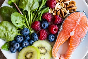 2 Daily Habits to Prevent Common Vitamin Deficiencies