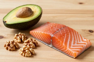 3 Foods That Can Help Balance Oily and Dry Skin Patches