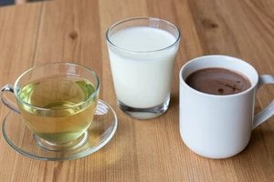 3 evidence-backed drinks that may support your mood management strategy