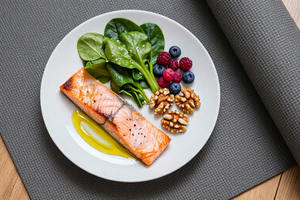 7 foods seniors should eat for better balance and joint support in yoga