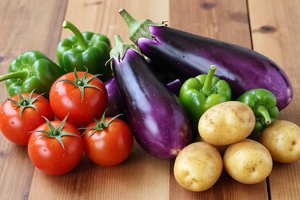 What to Know About Nightshade Vegetables and Inflammation: An Evidence-Based Look