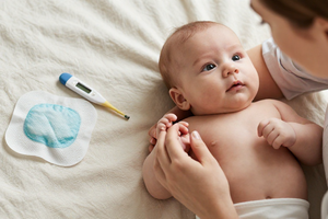 3 subtle warning signs after childhood vaccinations that parents should note