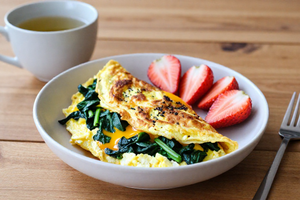 The collagen-boosting breakfast a dermatologist recommends for firm skin
