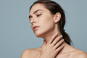 7 Early Warning Signs of Hashimoto's Disease Linked to Thyroid Function Tests