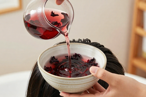 3 Drinks That Help Preserve Hair Color and Soothe Dry Scalp