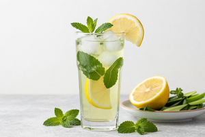 The best hydrating drinks for your eyes if you have diabetes, beyond water