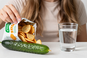 The daily snack habit that may be drying out your fine hair and scalp