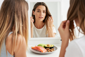 3 signs your fine hair needs more healthy fats, according to dietitians