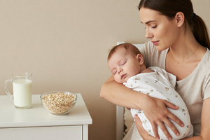 6 foods to eat for better sleep when you have a newborn at home