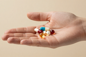 5 common causes of low digestive enzymes in adults over 40