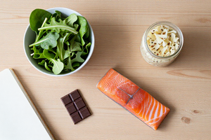 4 Foods That Could Help You Recognize Early Warning Signs of Emotional Numbness