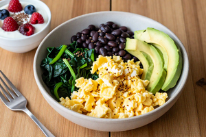 What dietitians eat for breakfast to support a healthy gut