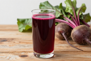 1 drink that may help reduce peripheral artery disease pain, according to dietitians