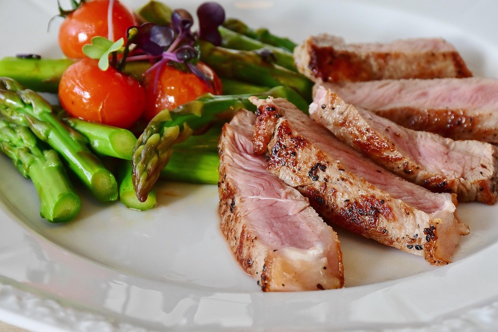 6 make-ahead low-carb lunches for people who hate cooking every night