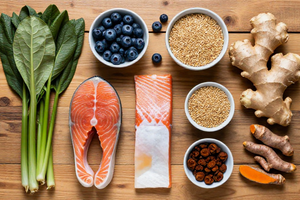 6 foods to eat (and 2 to avoid) for endometriosis symptom relief