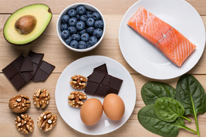 7 foods that can help sharpen memory and reduce brain fog during menopause