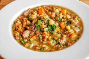 3 Healthy Protein Alternatives to Red Meat for Busy Adults Watching Their Budget