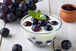 3 meals packed with antioxidants to support skin after exfoliation