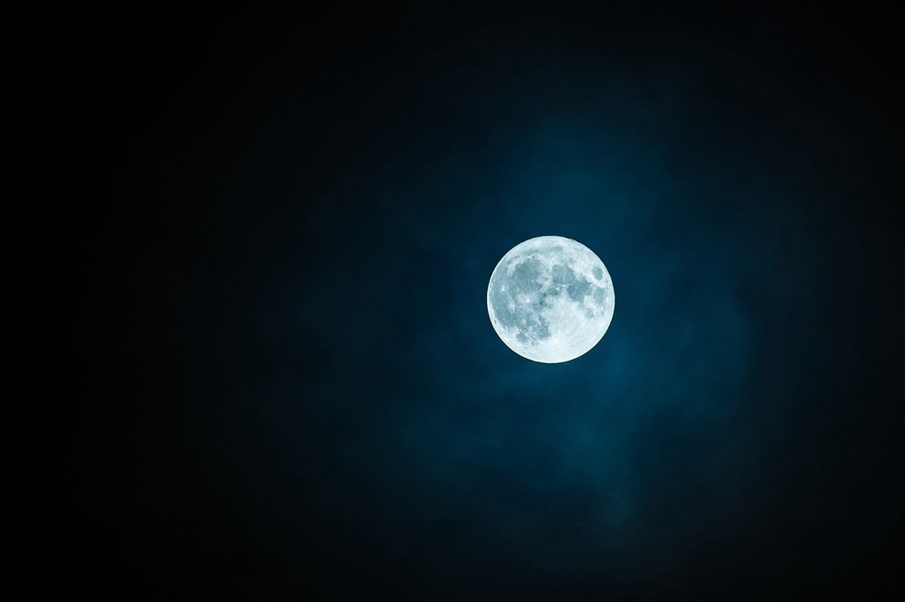 2 daily habits that can make heart palpitations worse at night