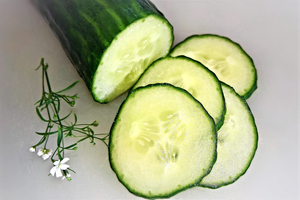 3 drinks that may help restore moisture to your skin