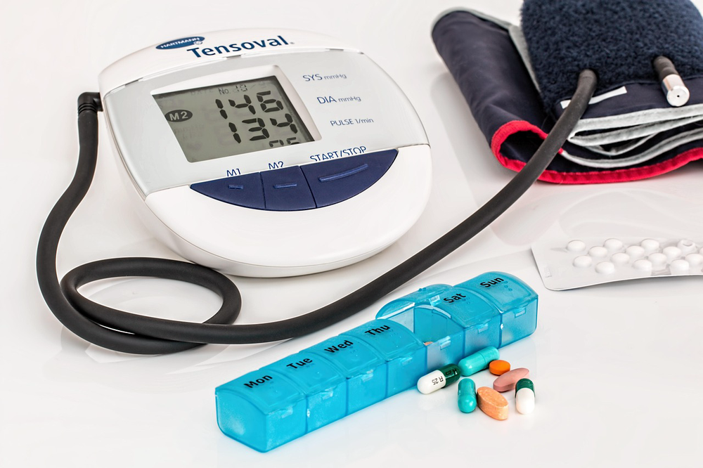 3 silent symptoms of high blood pressure that show up in your vision