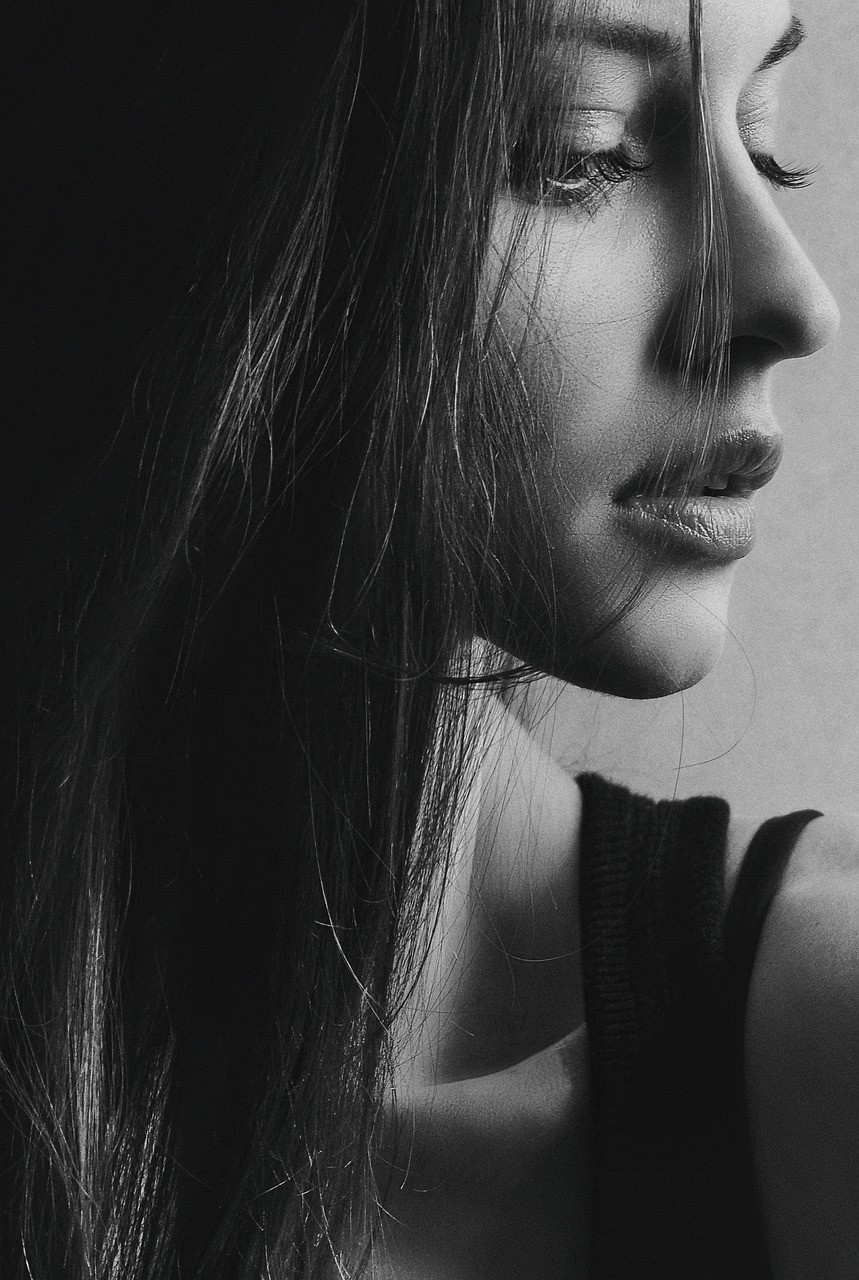 What dermatologists recommend to fade dark marks from chin acne
