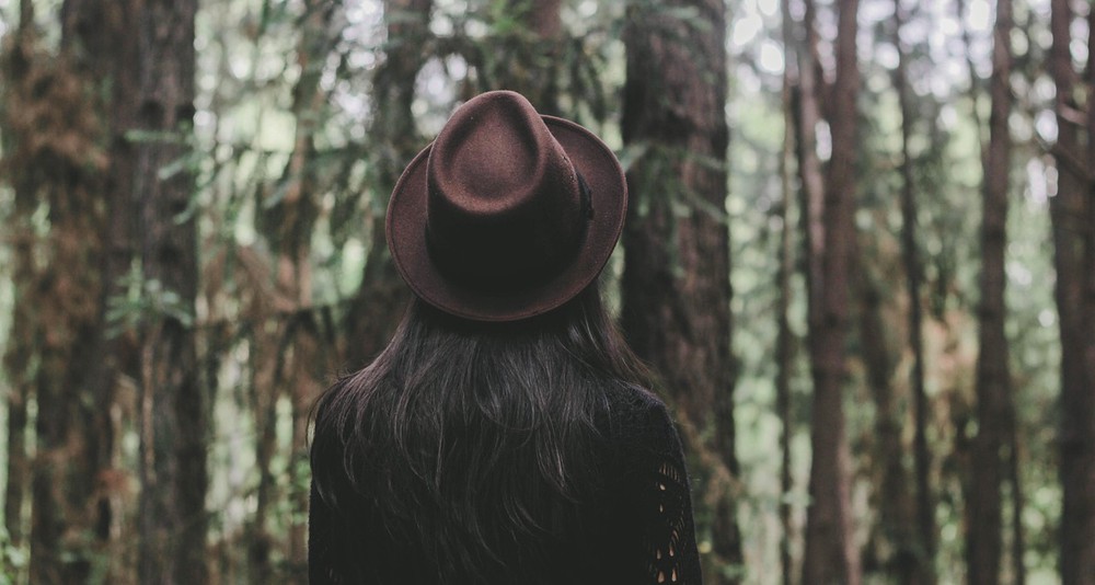 6 symptoms your back acne is caused by sweat and friction