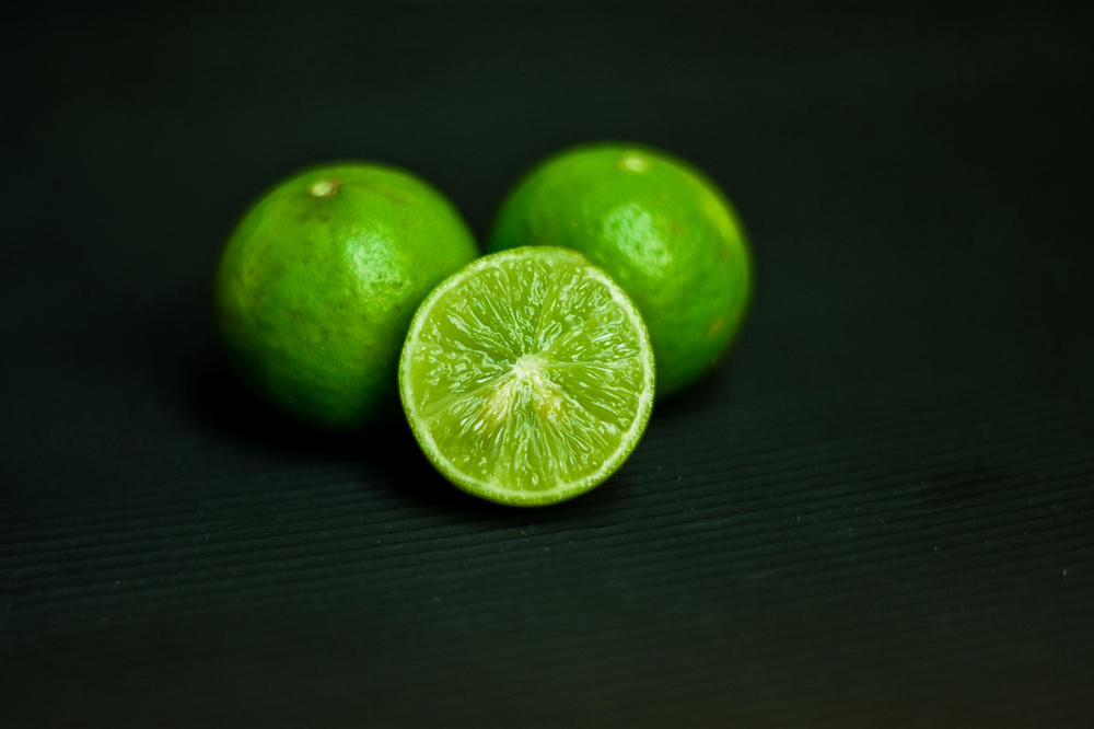 A practical explainer: why eating healthy fats with vegetables boosts absorption