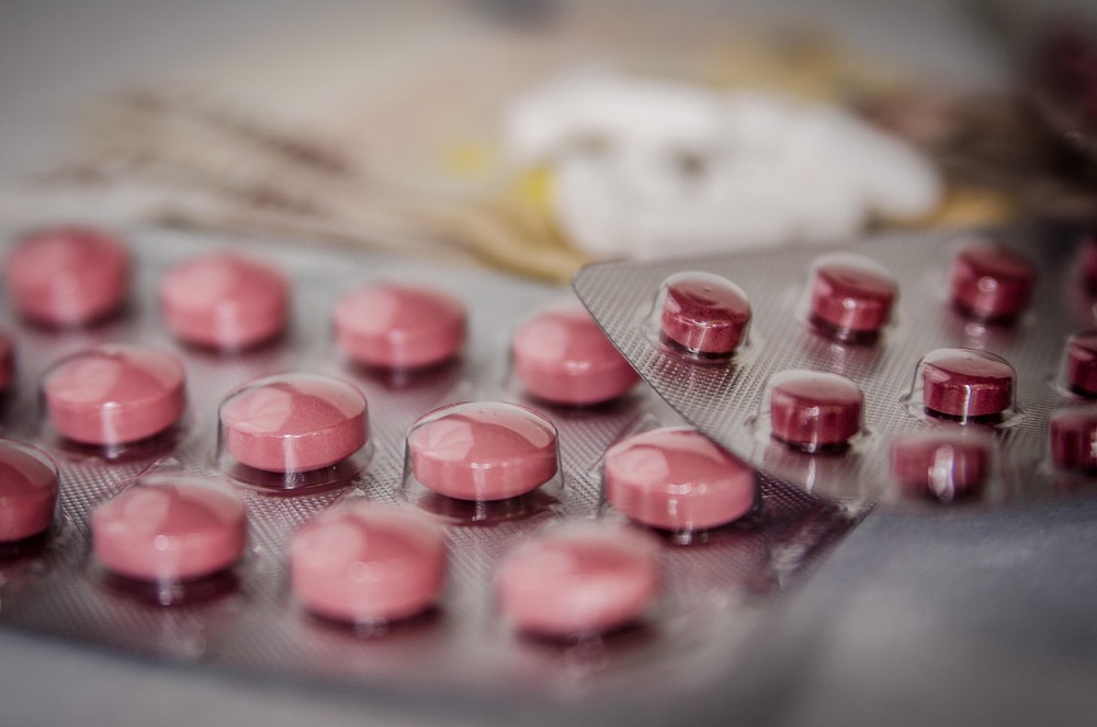 Expert-backed advice: 4 warning signs of sexual side effects from medication