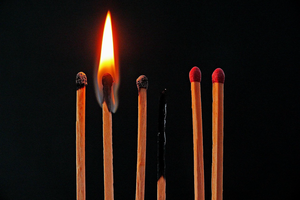 How to spot early warning signs of burnout from a sedentary routine