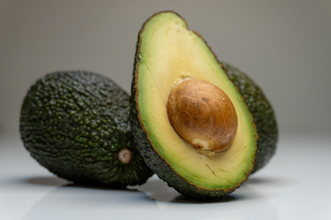 4 Warning Signs Your Healthy Fat Intake Is Slowing Weight Loss
