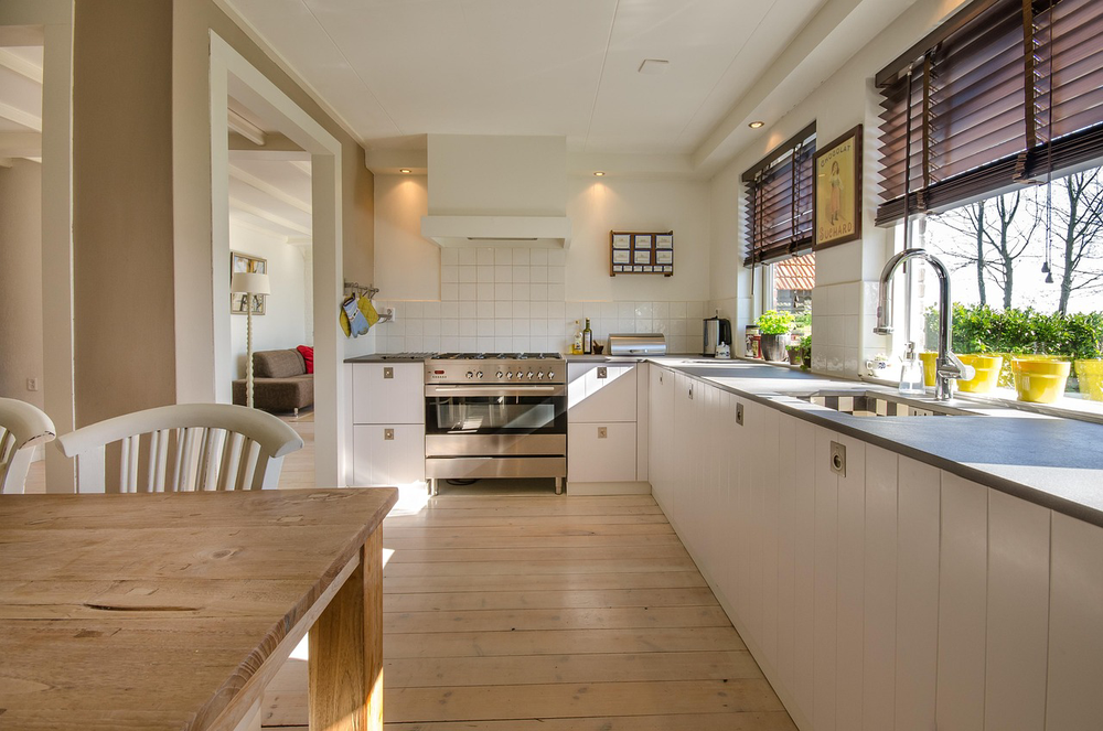 What to avoid in your kitchen to prevent food poisoning at home