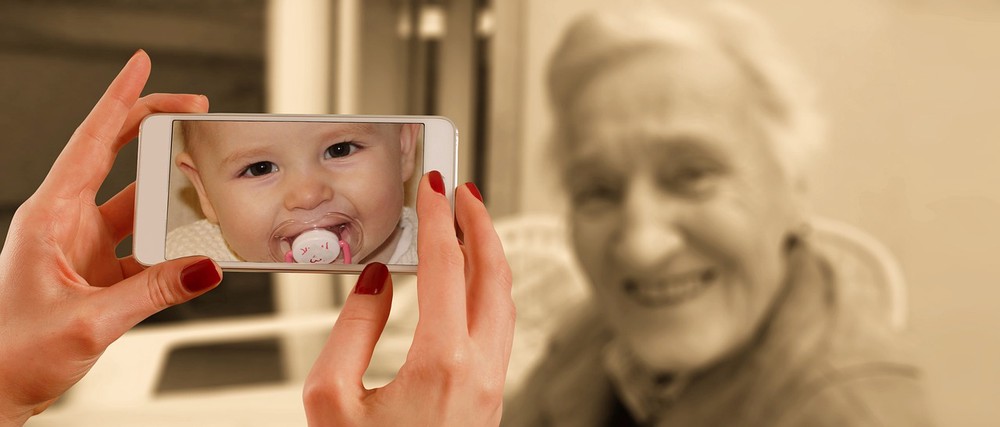 4 routine mistakes that make aging skin look older faster