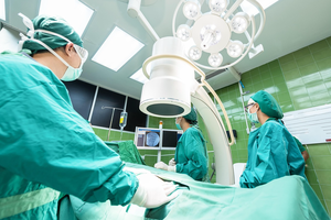 What to pack for the hospital: a practical explainer for labor signs