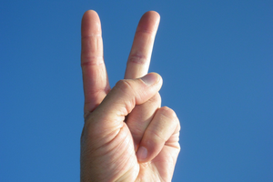 What therapists recommend for managing sudden self-esteem triggers in social settings